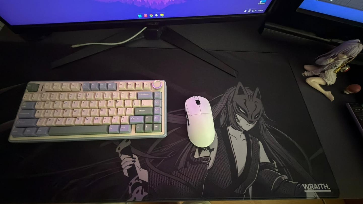 Customer photo review of Wraith Kitsune Edition Deskmat