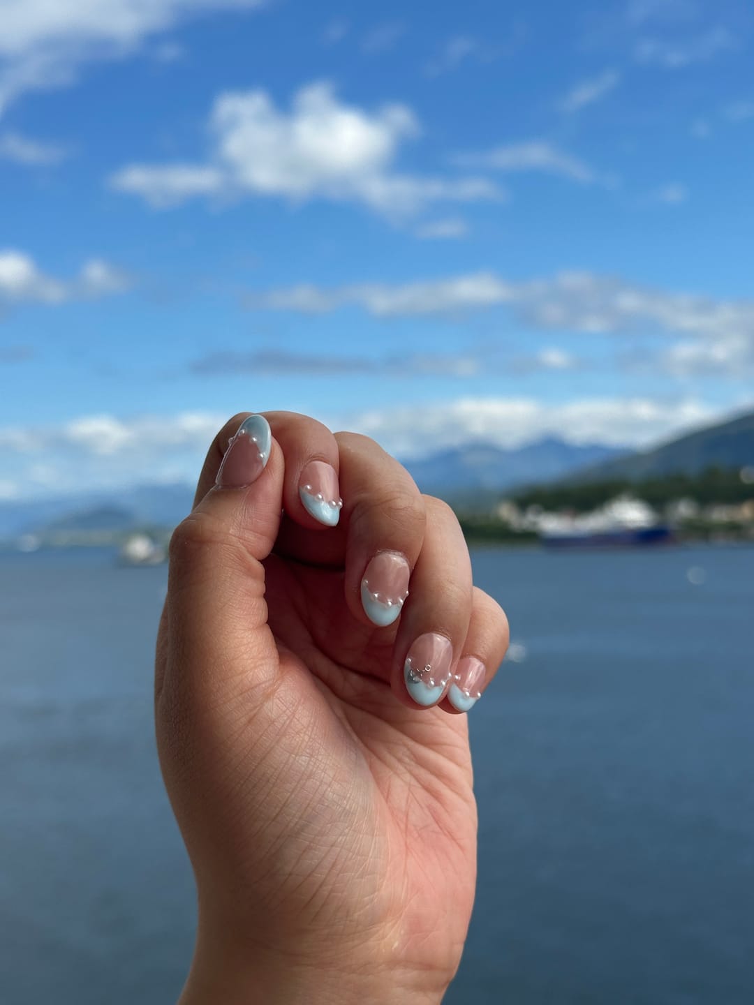 Customer photo review of Oyster Blue