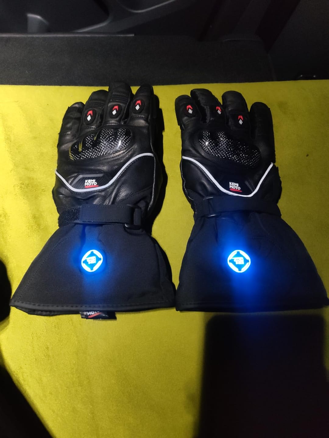 Customer photo review of Heated Motorcycle Gloves with 7.4V 2500mAh Rechargeable Battery