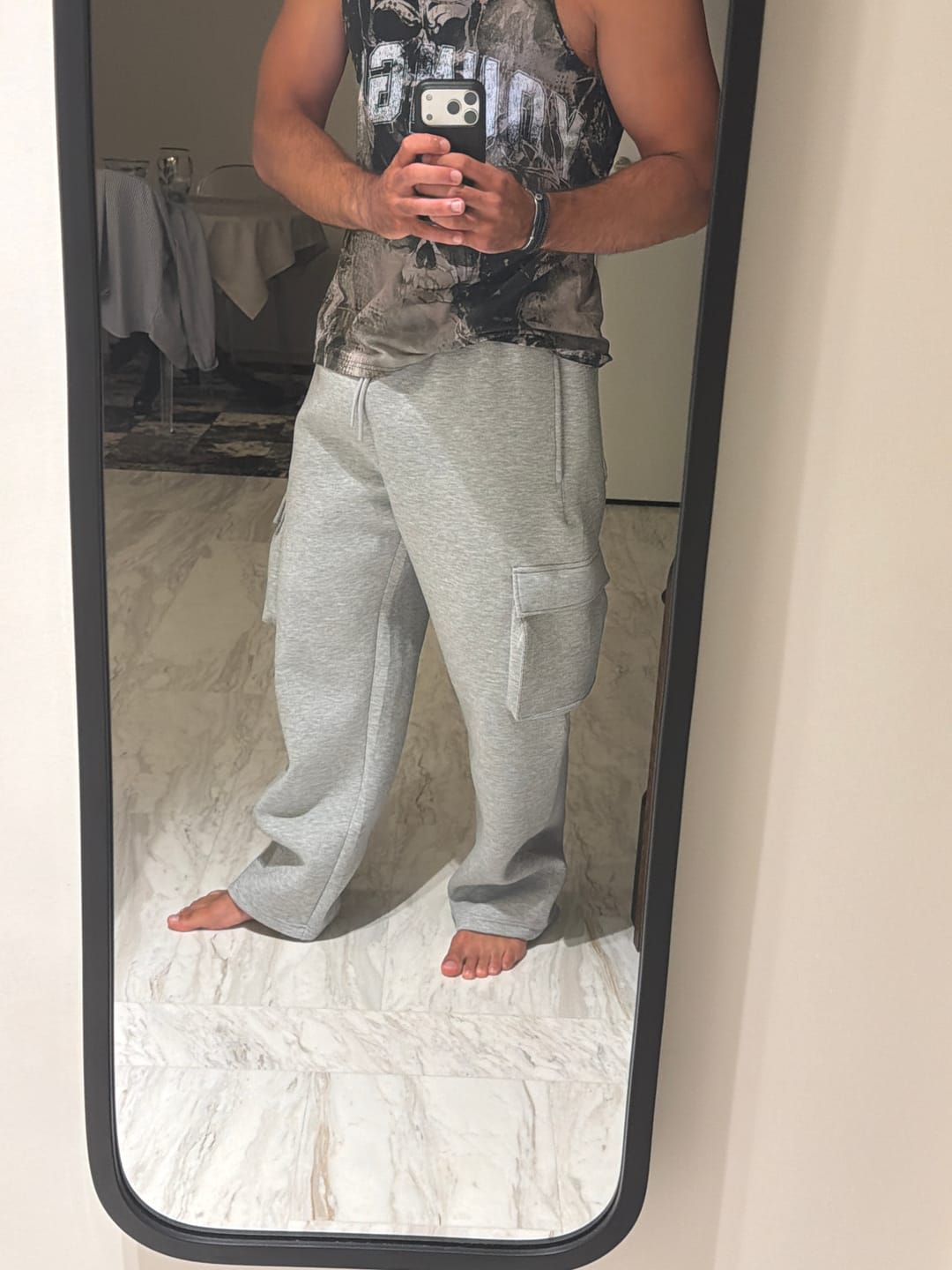 Customer photo review of 2047 - Scuba Cargo Sweats