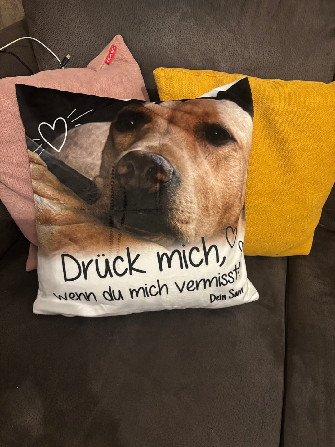 Customer photo review of Personalisiertes Kissen - Drück mich, wenn du mich vermisst