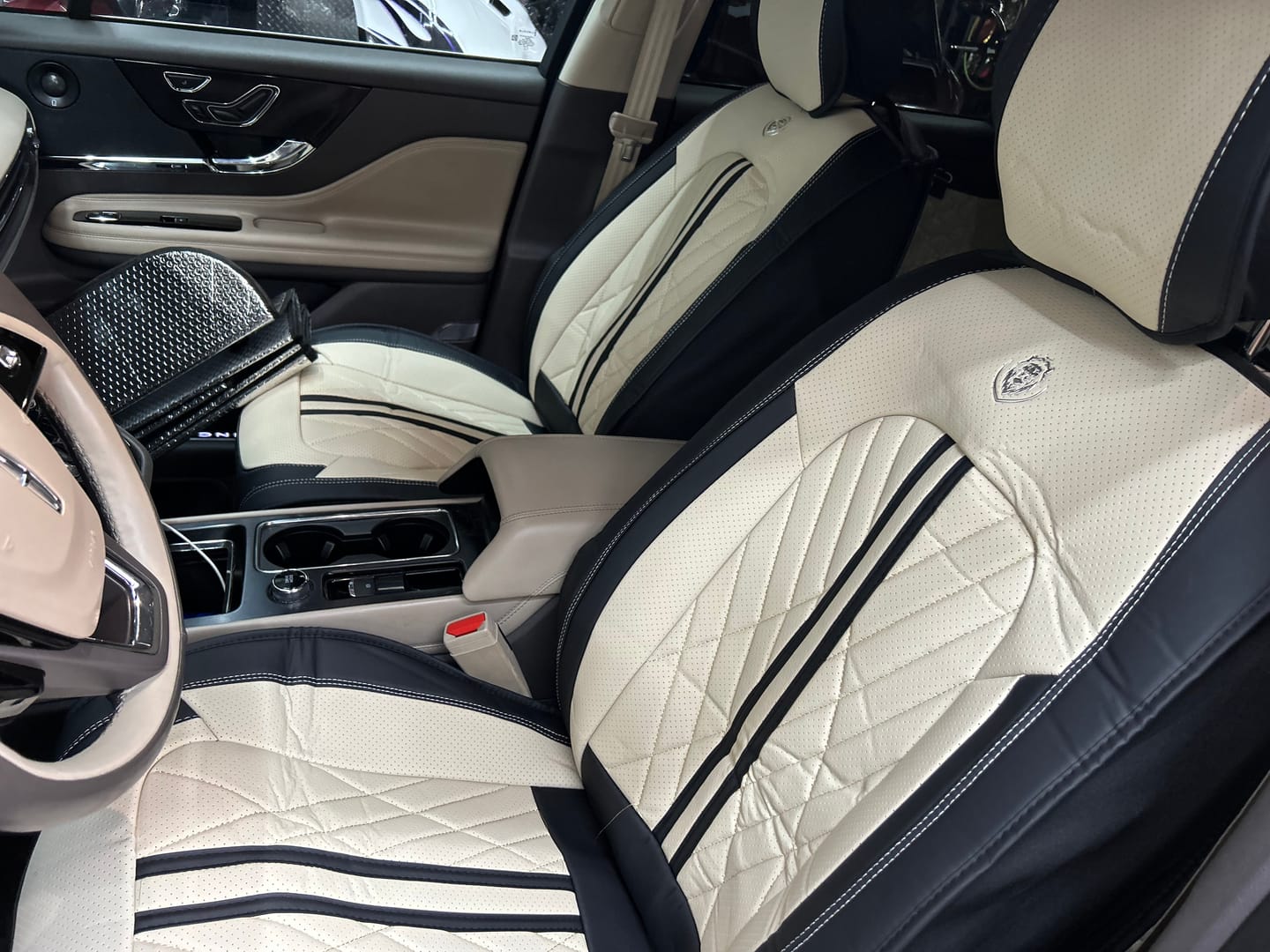 Customer photo review of Beige & Black Car Seat Covers