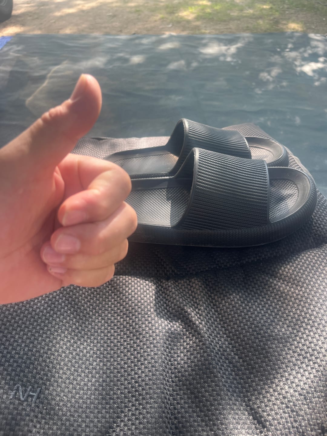 Customer photo review of HappyFlops Original