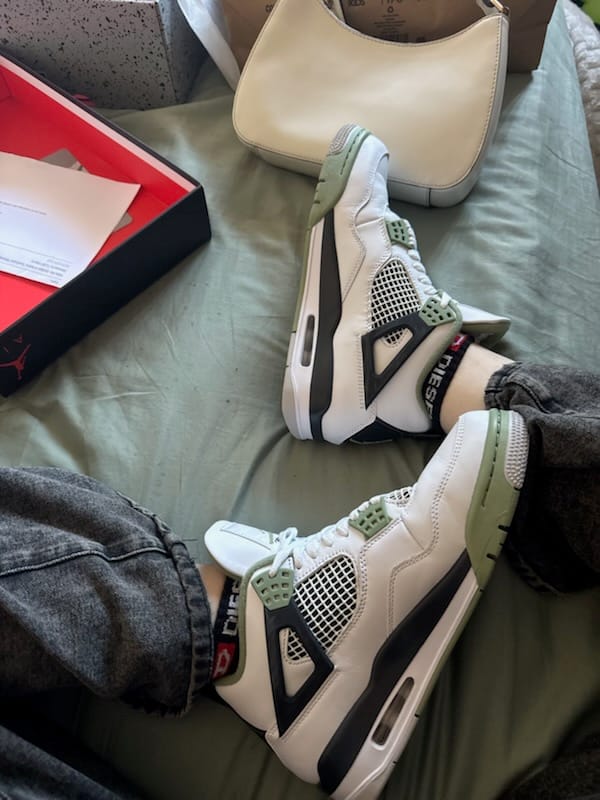 Customer photo review of Nike Air Jordan 4 Retro 'Seafoam' Women's