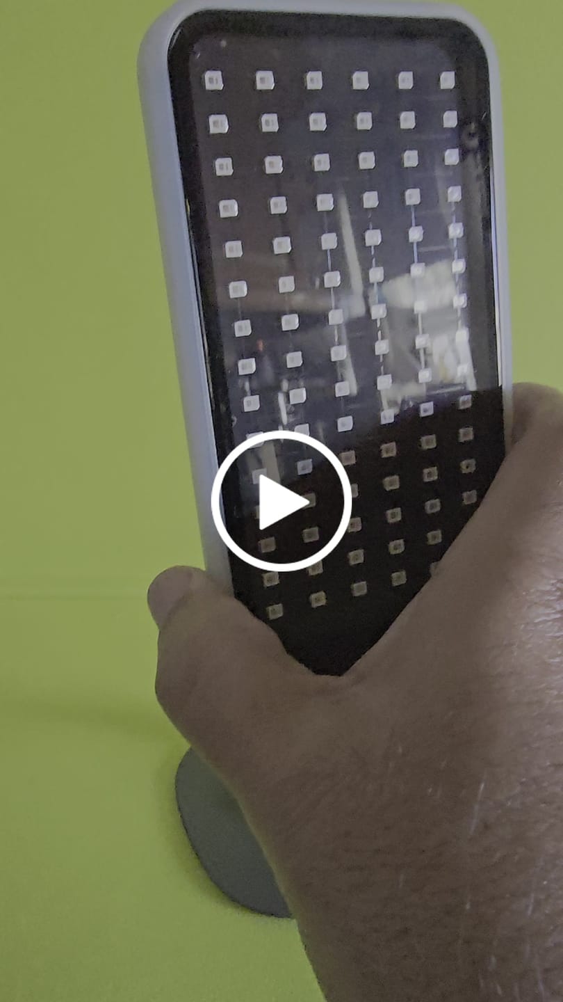 Customer video review of Aluminium 360° Panel Stand