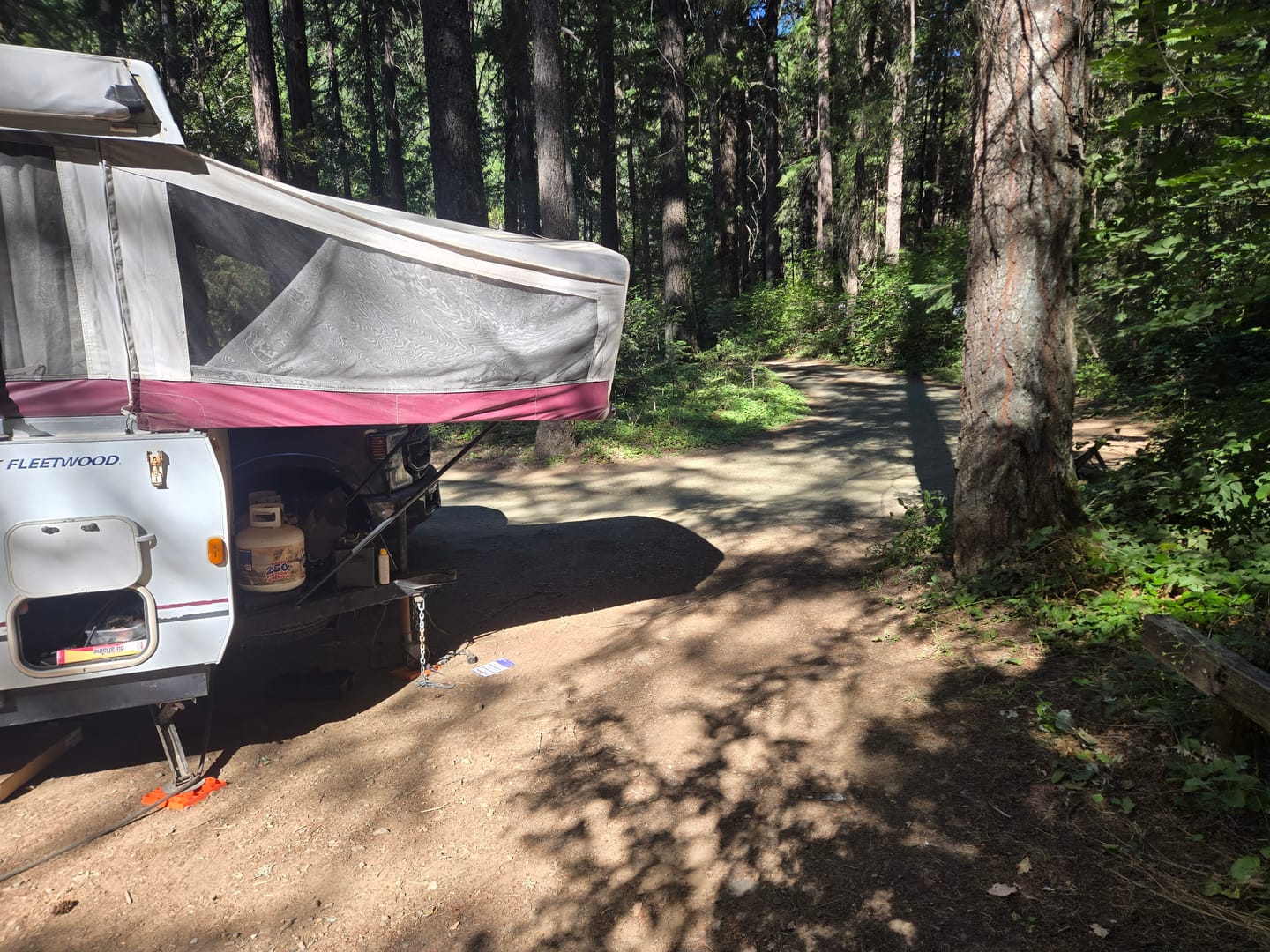 Customer photo review of Tent Support Clasp