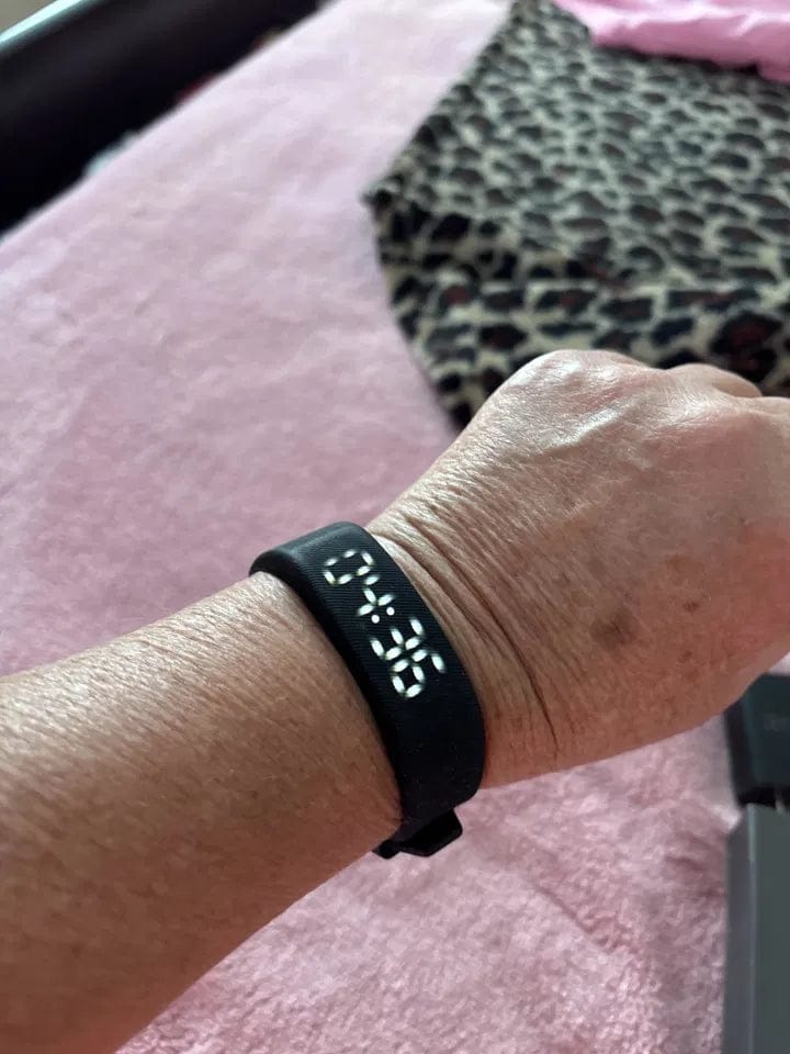 Customer photo review of Trilwekker - Stille Wekker voor Doven & Slechthorenden