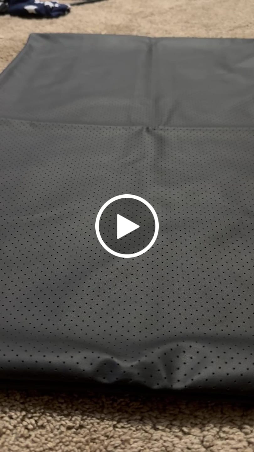 Customer video review of Earthbound® Grounding Pillow Case (Reviewers)