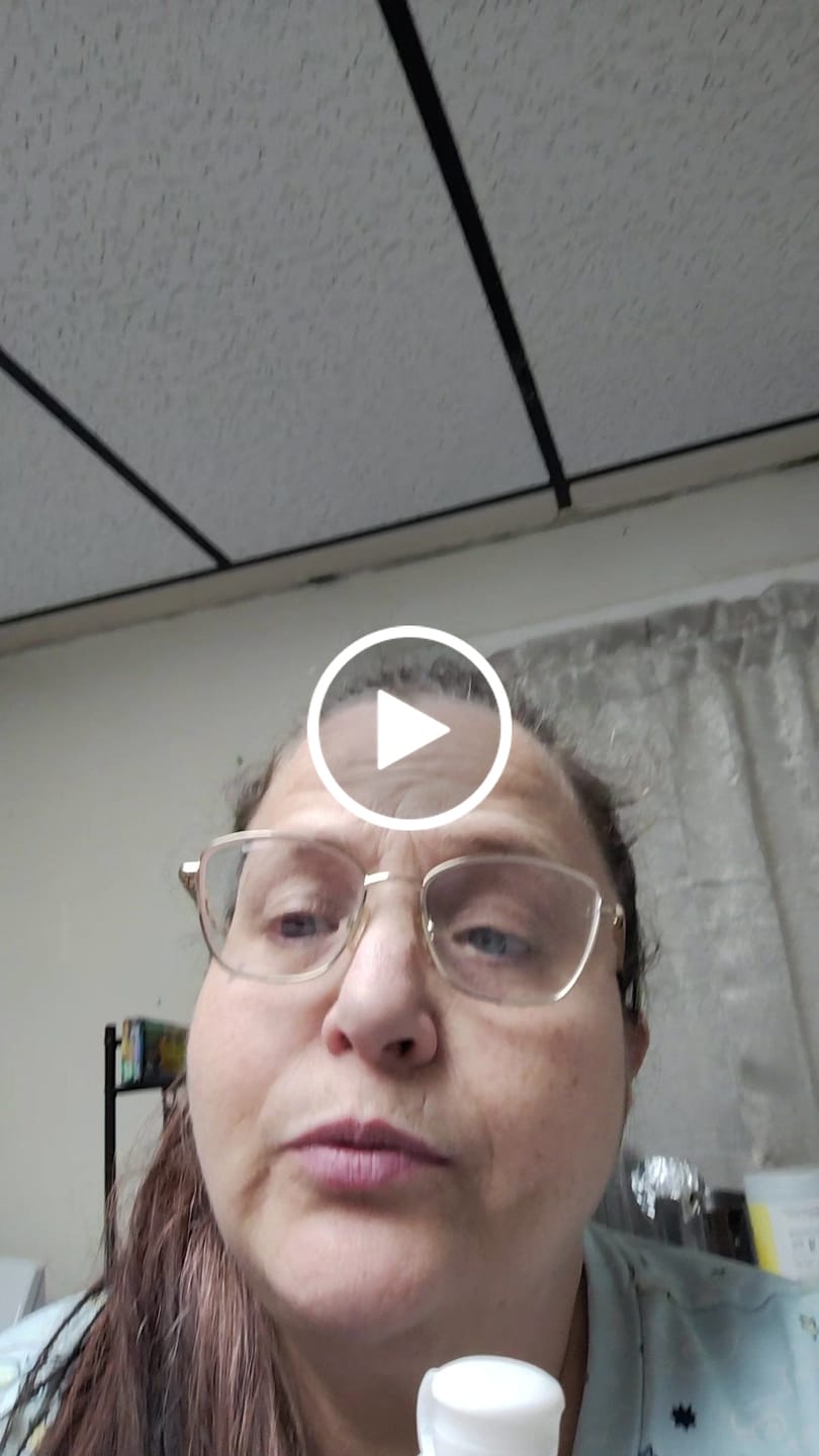 Customer video review of Sabrocita Hibiscus