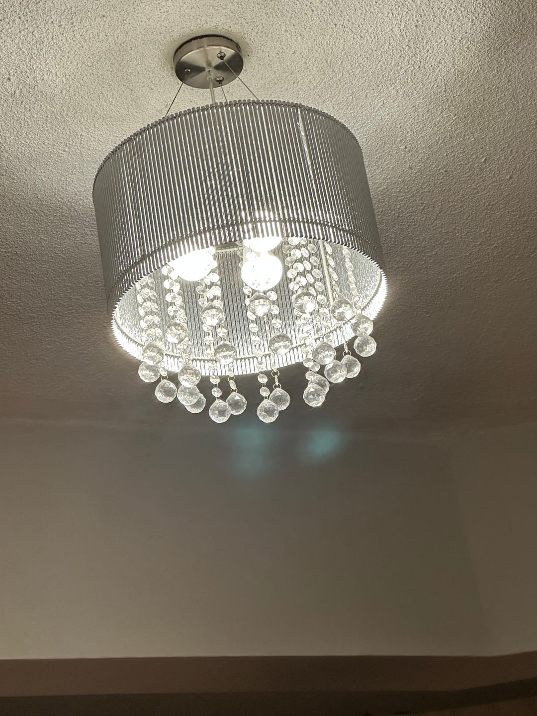 Customer photo review of Lámpara Colgante Lumicentro Níquel Satinado 3 Luces 60W E27