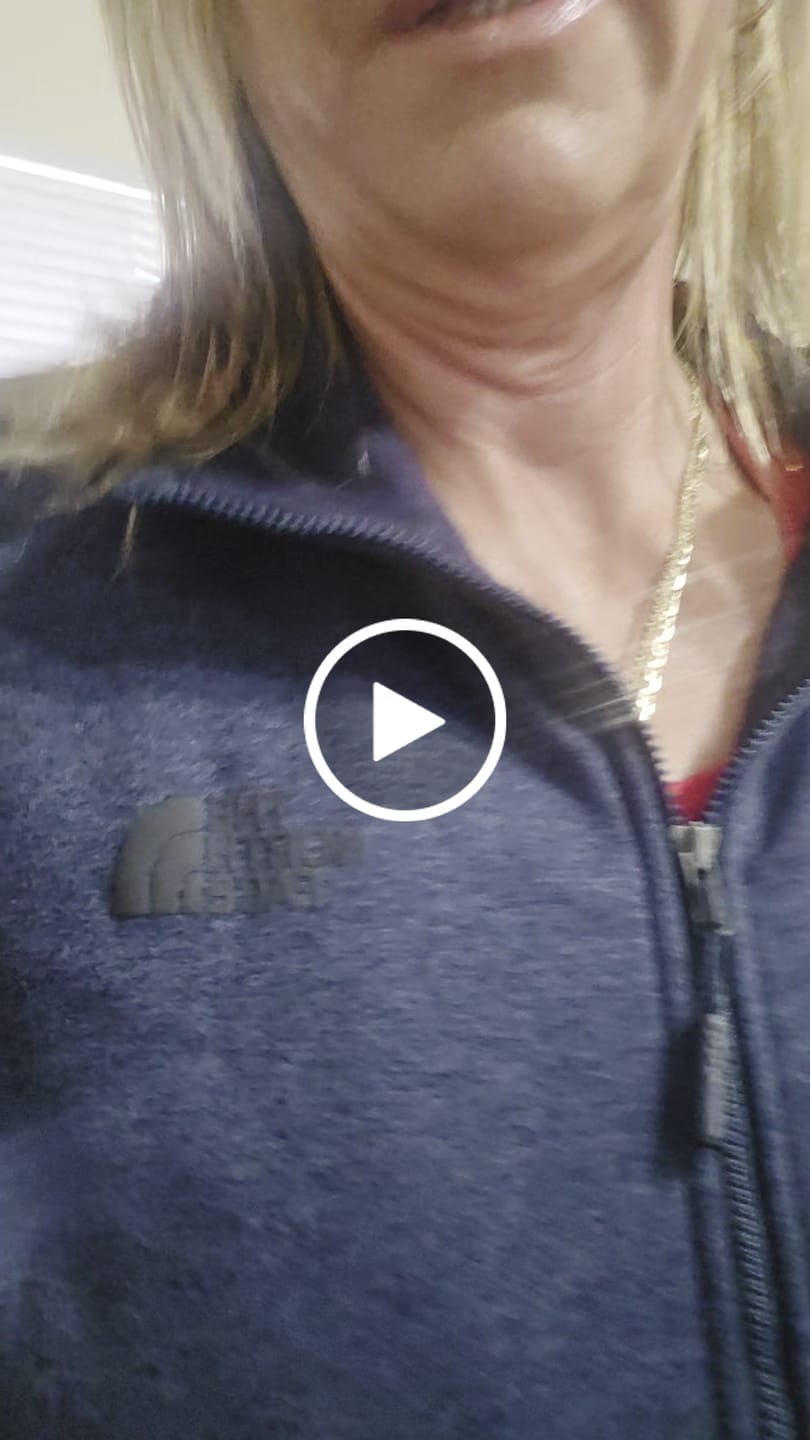 Customer video review of The North Face ® Ladies Skyline Full-Zip