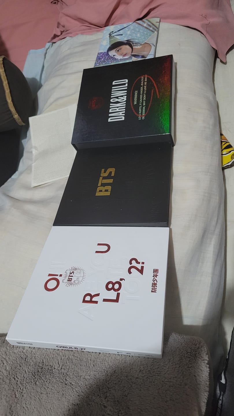 Customer photo review of BTS - 1ST FULL ALBUM DARK & WILD