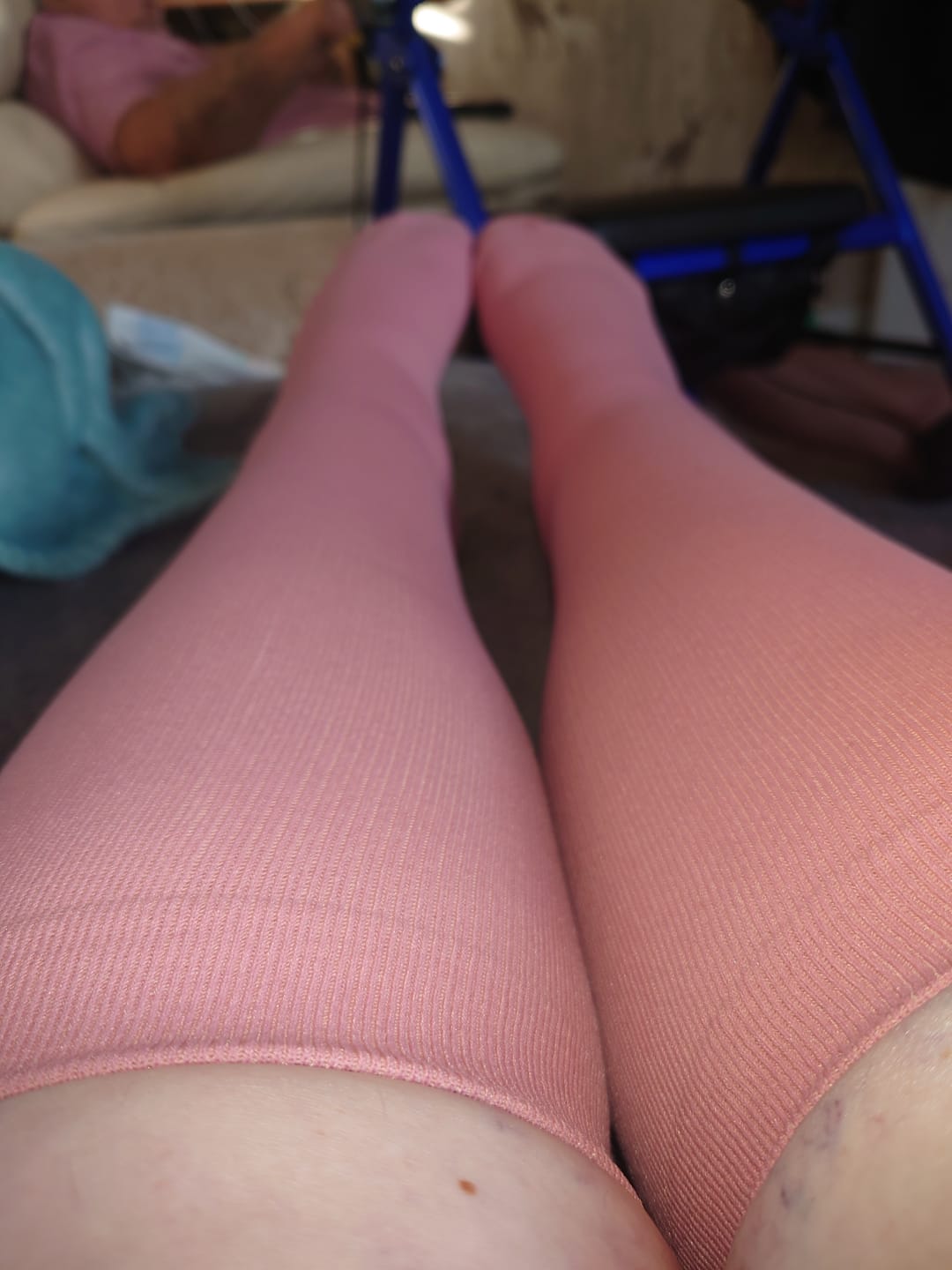 Customer photo review of EverSock™ Wide Compression Socks For Pain Relief