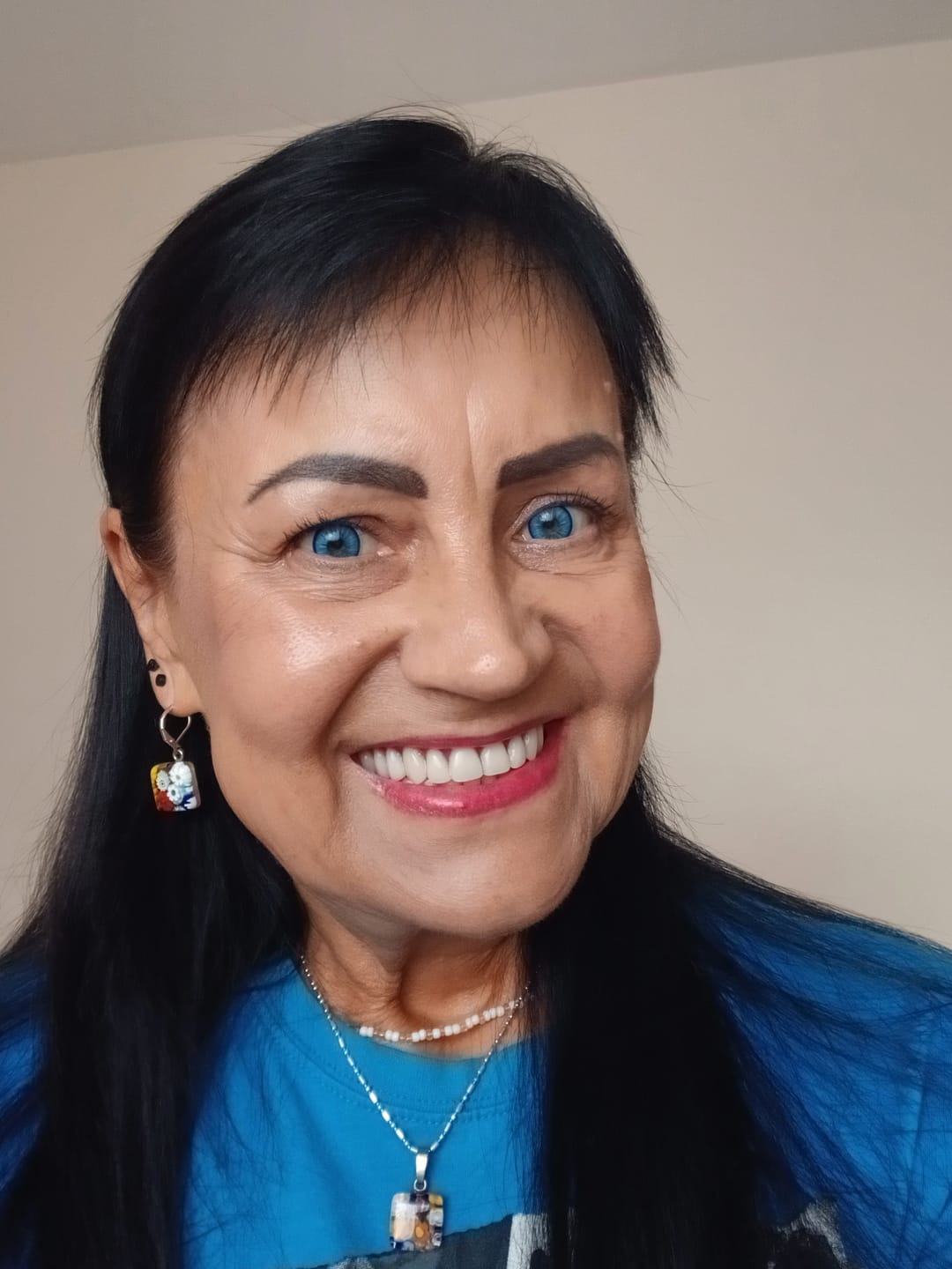 Customer photo review of Amaretto Blue Prescription Coloured Contact Lenses