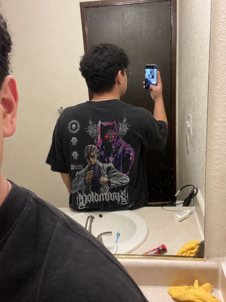 Customer photo review of 'JoJo: Kira' Oversized T-shirt