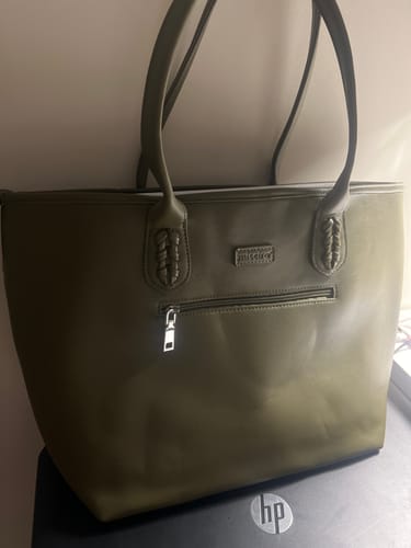 Customer photo review of Bolso - JOURNEY - Verde Olivo
