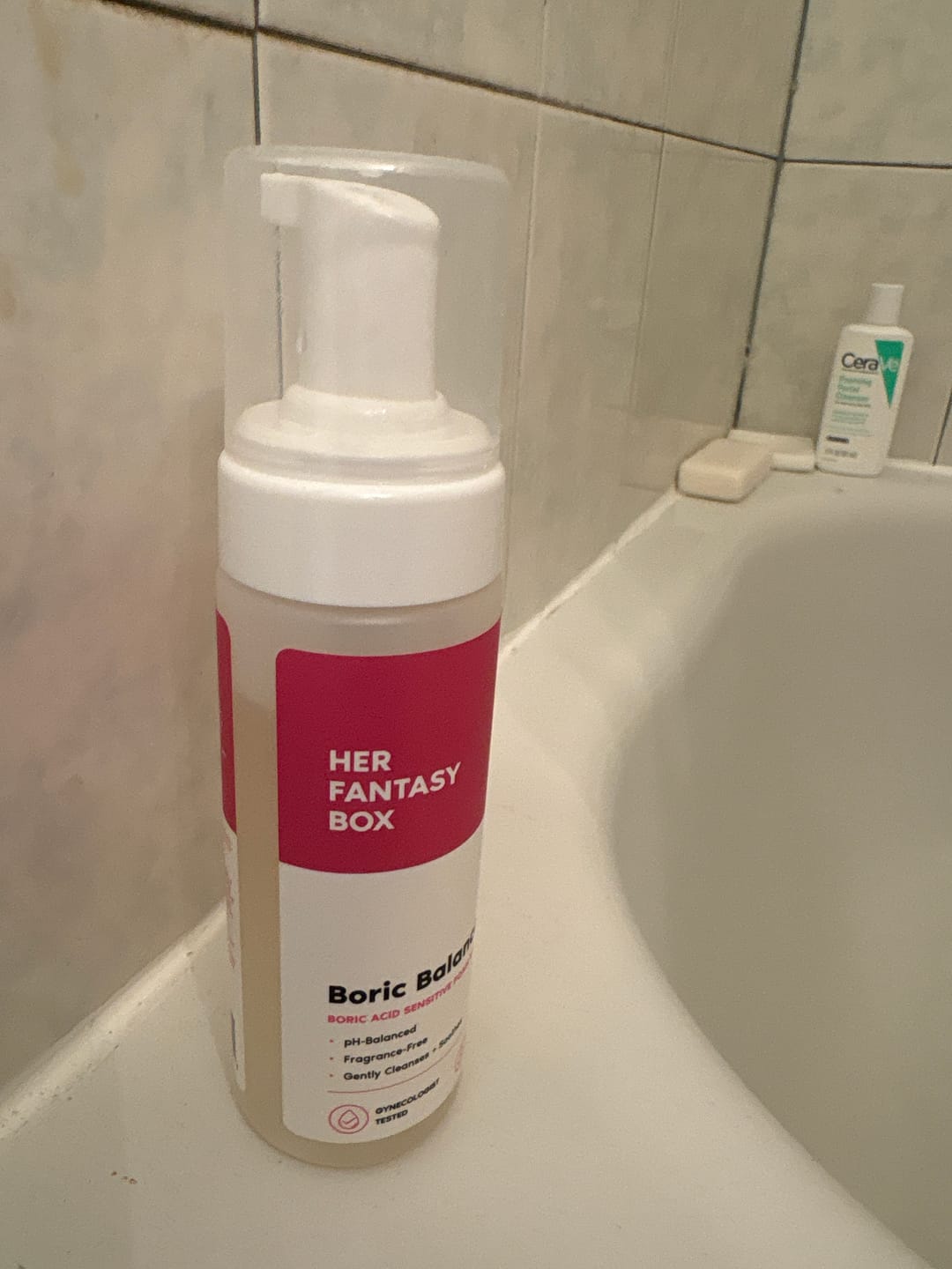 Customer photo review of Boric Balance - Sensitive Boric Acid Foam pH Wash - Natural Ingredients