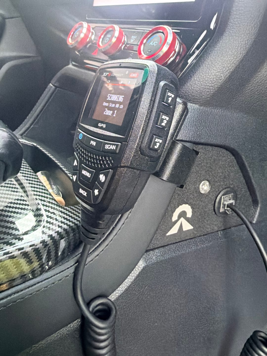 Customer photo review of UHF Handpiece Mount - Ford Ranger NextGen & Super Duty & Everest - Centre Console