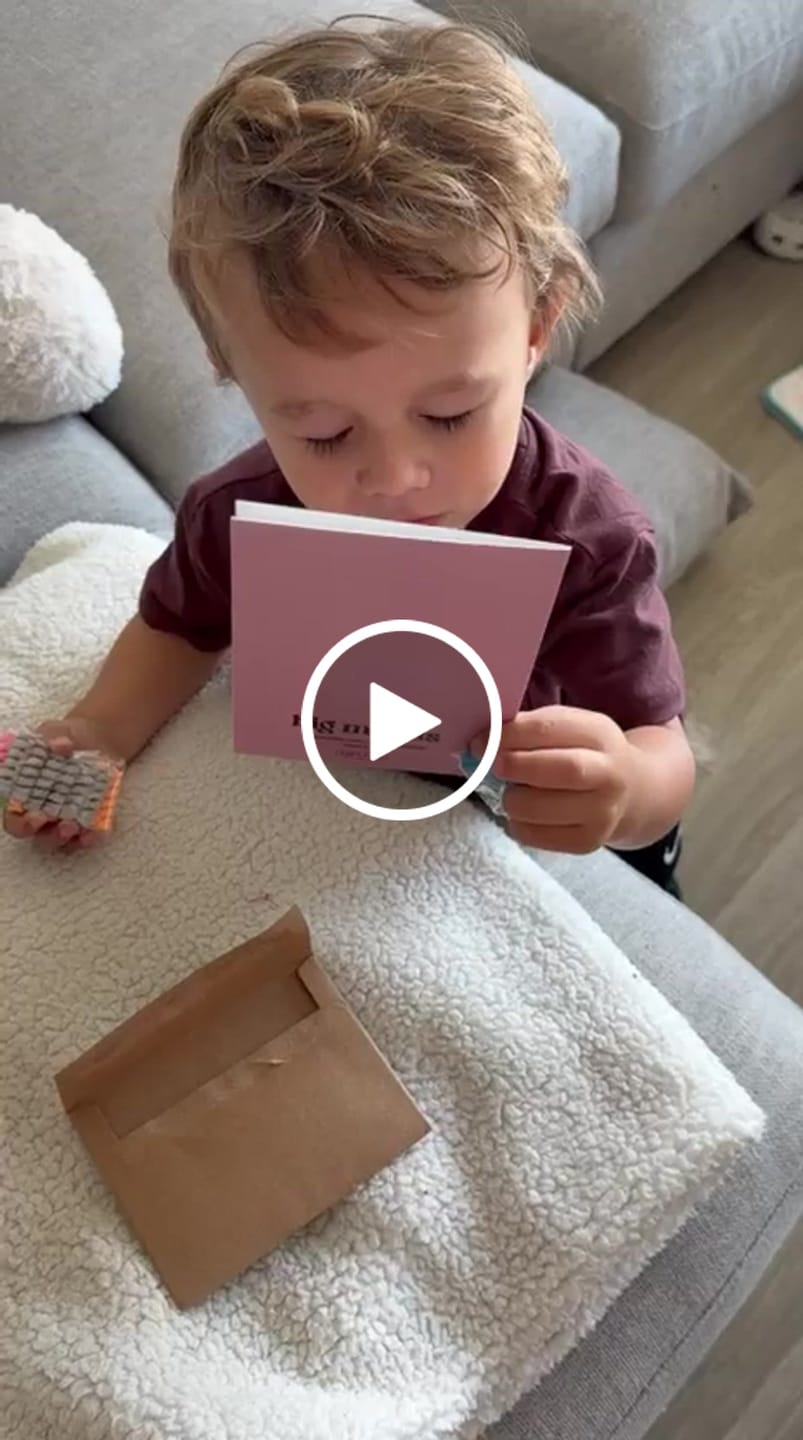 Customer video review of "If hugs could be mailed, you'd have a thousand by now" Card