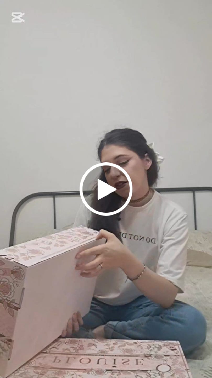 Customer video review of Creative Comeback XXXL Palette