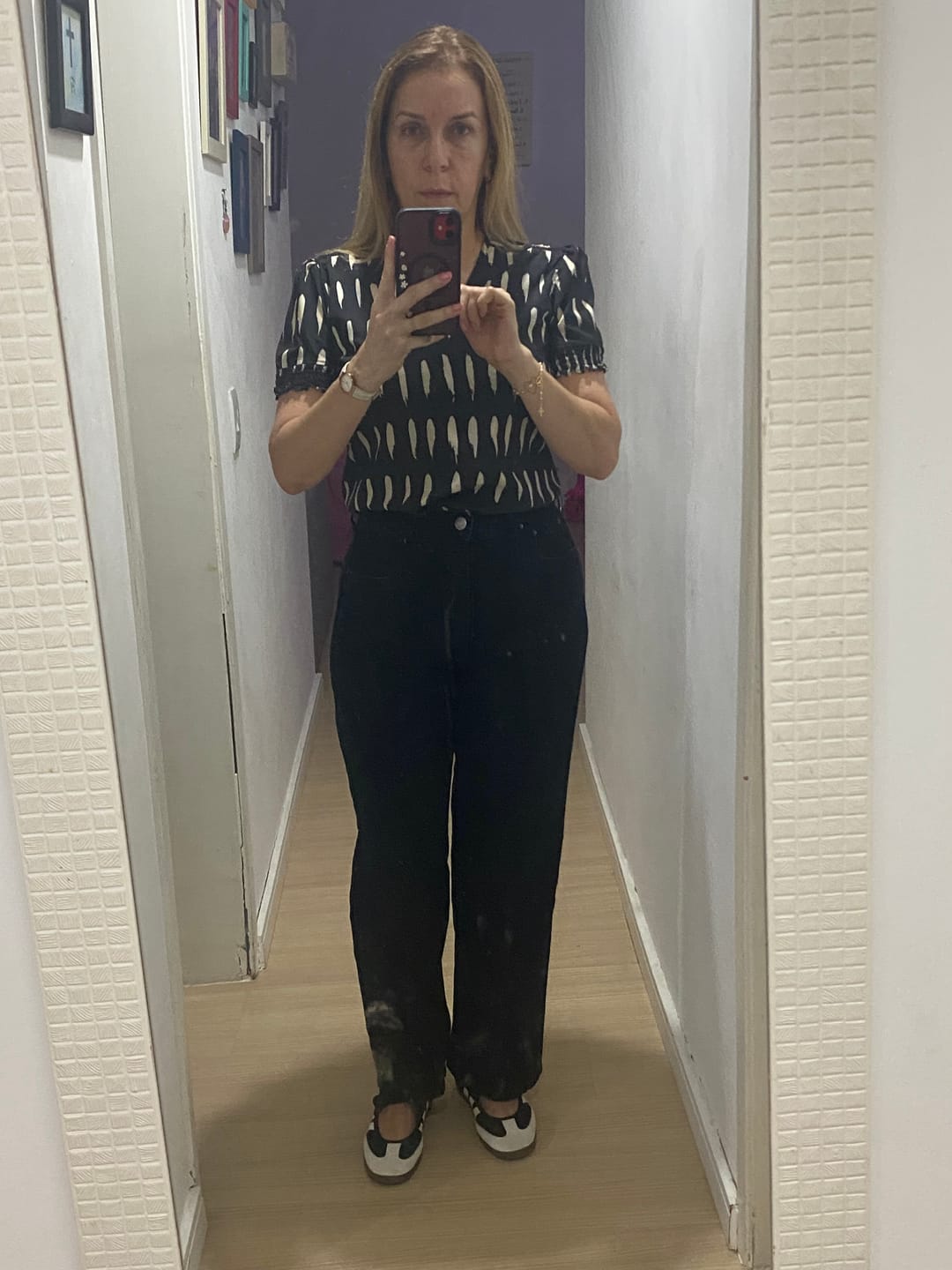 Customer photo review of Calça Jeans Reta Araçá Preta