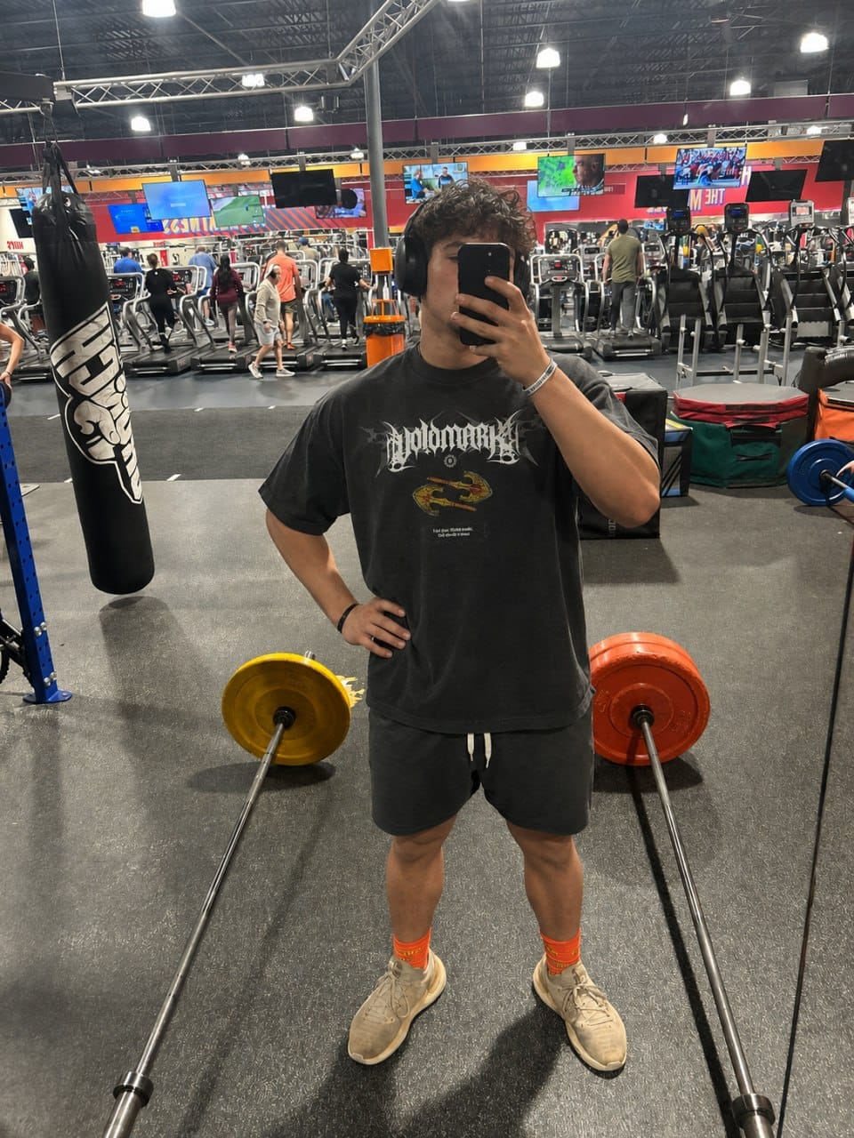 Customer photo review of 'JoJo: Funny Valentine' Oversized T-shirt
