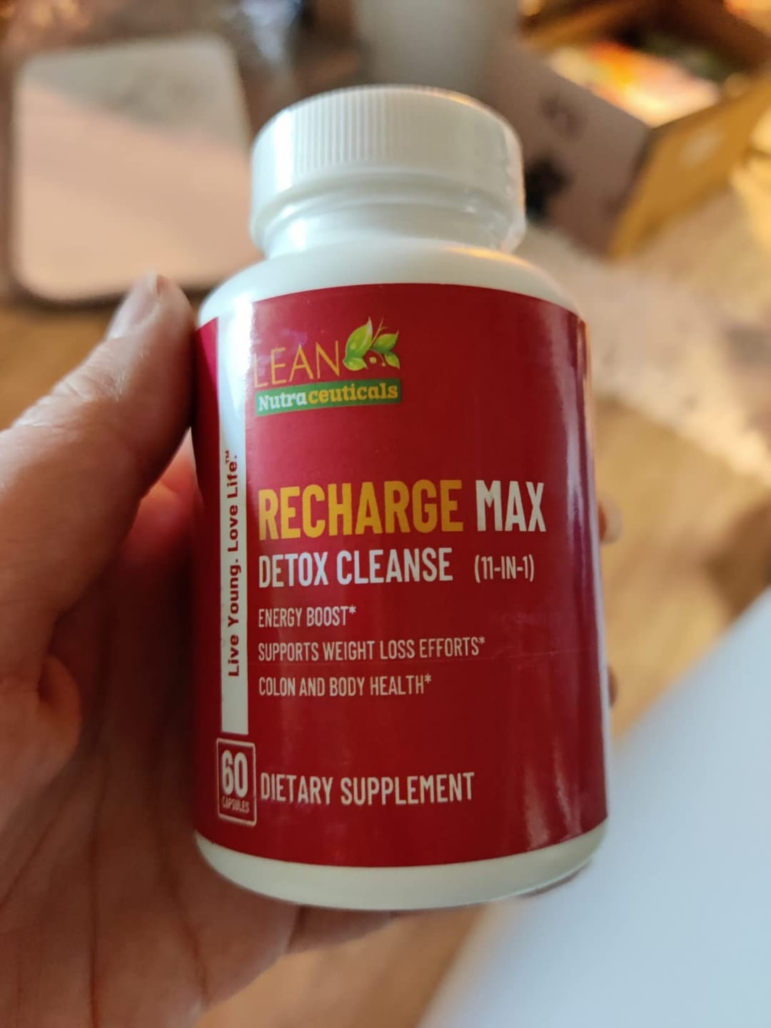 Customer photo review of Detox Cleanse, Vegan Full Body Cleaner with Psyllium Husk Aloe Ginger Root, Gut Health Support - 60 Capsules