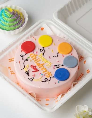 Customer photo review of Balloon Bento Cake