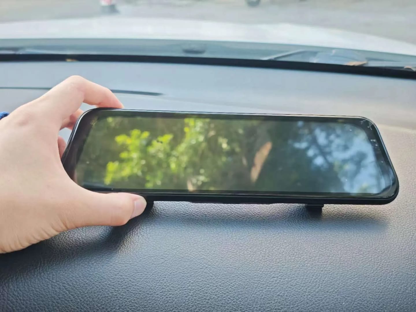 Customer photo review of Dashcam 1080p con camara de marcha atras 1080p