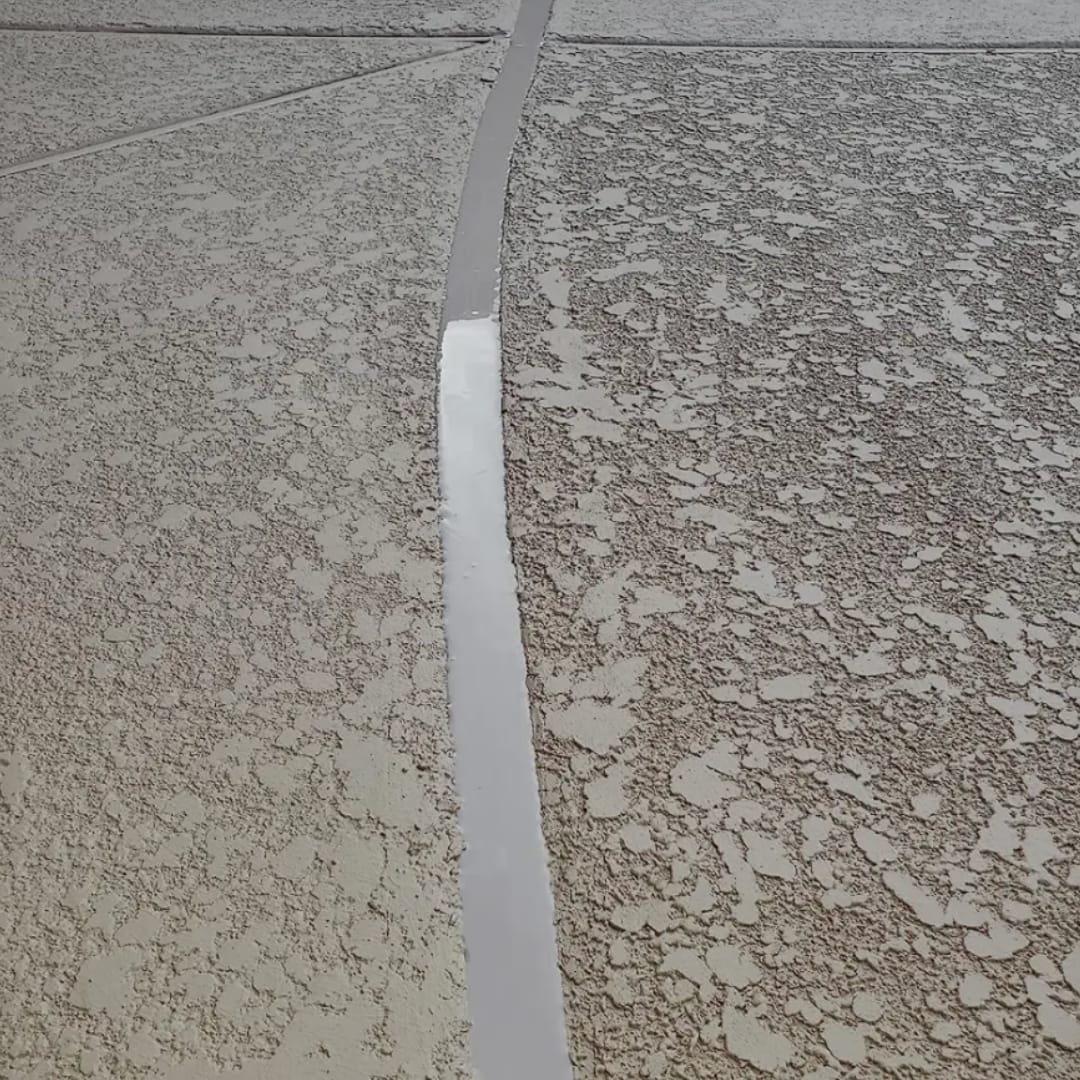 Customer photo review of Concretix™ Sella y repara grietas de concreto en minutos
