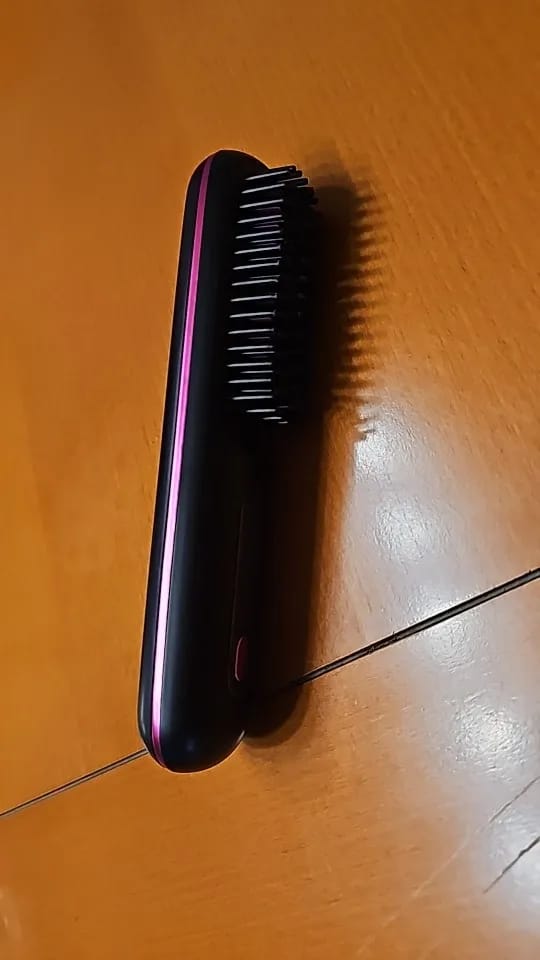 Customer photo review of מיני מחליק שיער אלחוטי