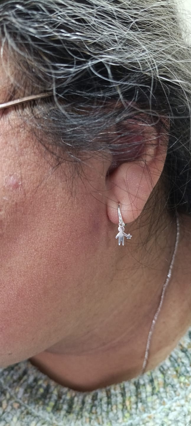 Customer photo review of Argolla Huggie Niño Estrella 11 mm