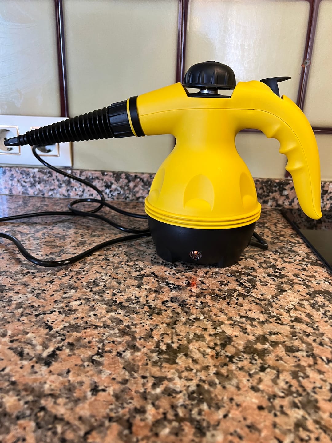 Customer photo review of Limpiador a Vapor Multi superficie