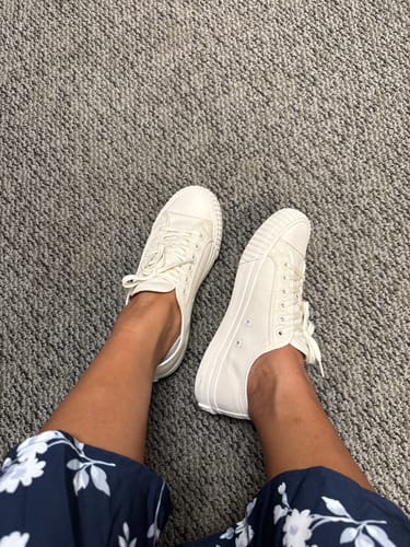 Customer photo review of Center Low-Top Sea Salt