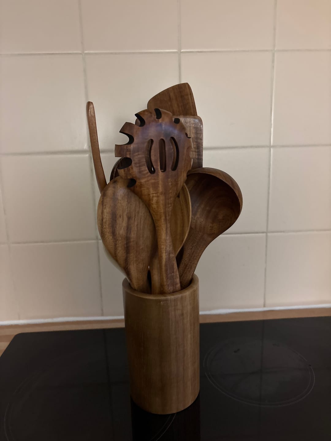 Customer photo review of Hälsa Trä Natural Wood Utensil Set