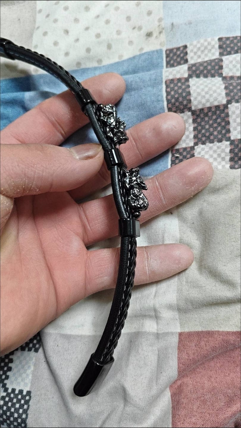 Customer photo review of FREE Today: Success & Protection Double Pixiu on Black Leather Bracelet