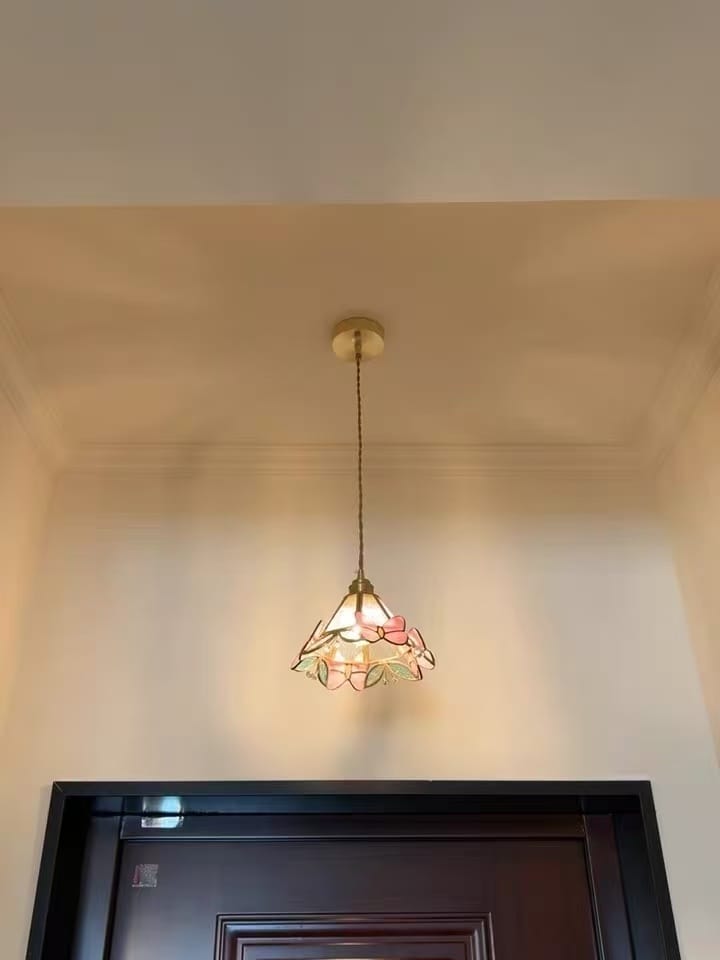 Customer photo review of WOMO Butterfly Glass Cone Pendant Light - WM3138
