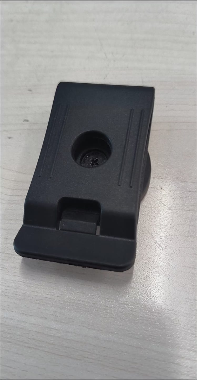 Customer photo review of Heavy Duty Magnetic Belt Tool Holder – Strong Waist Clip for Hammer & EDC Gear
