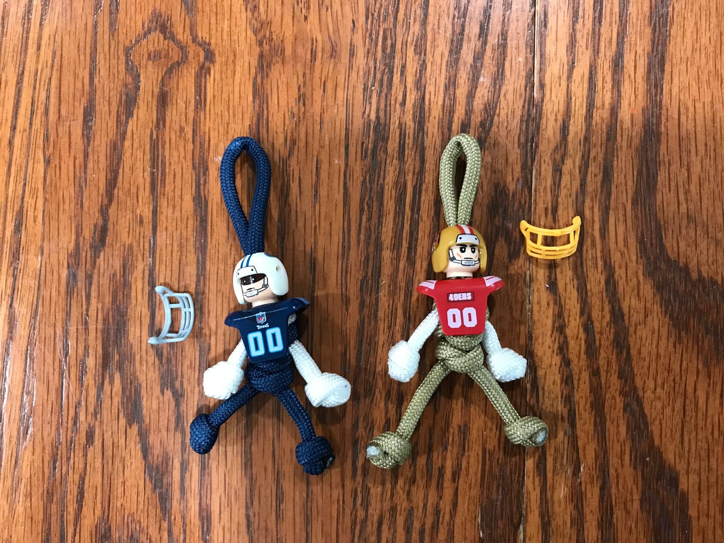 Customer photo review of Limited Edition Charles Lerclerc Racing Paracord Buddy Keychain