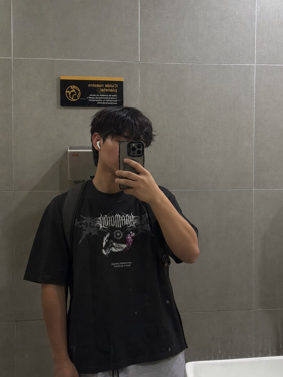 Customer photo review of 'KNY: Tanjiro Oversized T-shirt