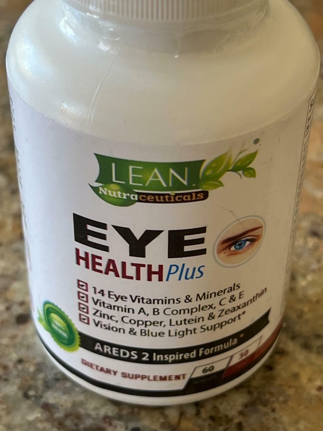 Customer photo review of Eye Health Plus with Copper, Vitamins A, B, C, E, Lutein, Zeaxanthin, Quercetin, Zinc, Bilberry Extract, Biotin - Care for Sight, Dryness, Strain"