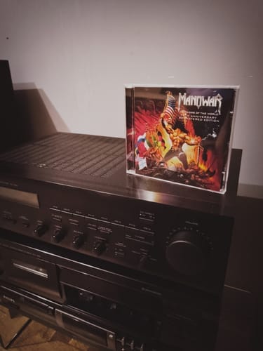Customer photo review of Manowar CD Warriors Of The World 10th Anniversary Remastered Edition