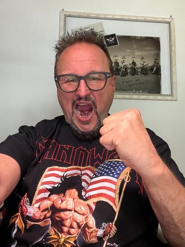 Customer photo review of MANOWAR T-SHIRT WARRIORS OF THE WORLD