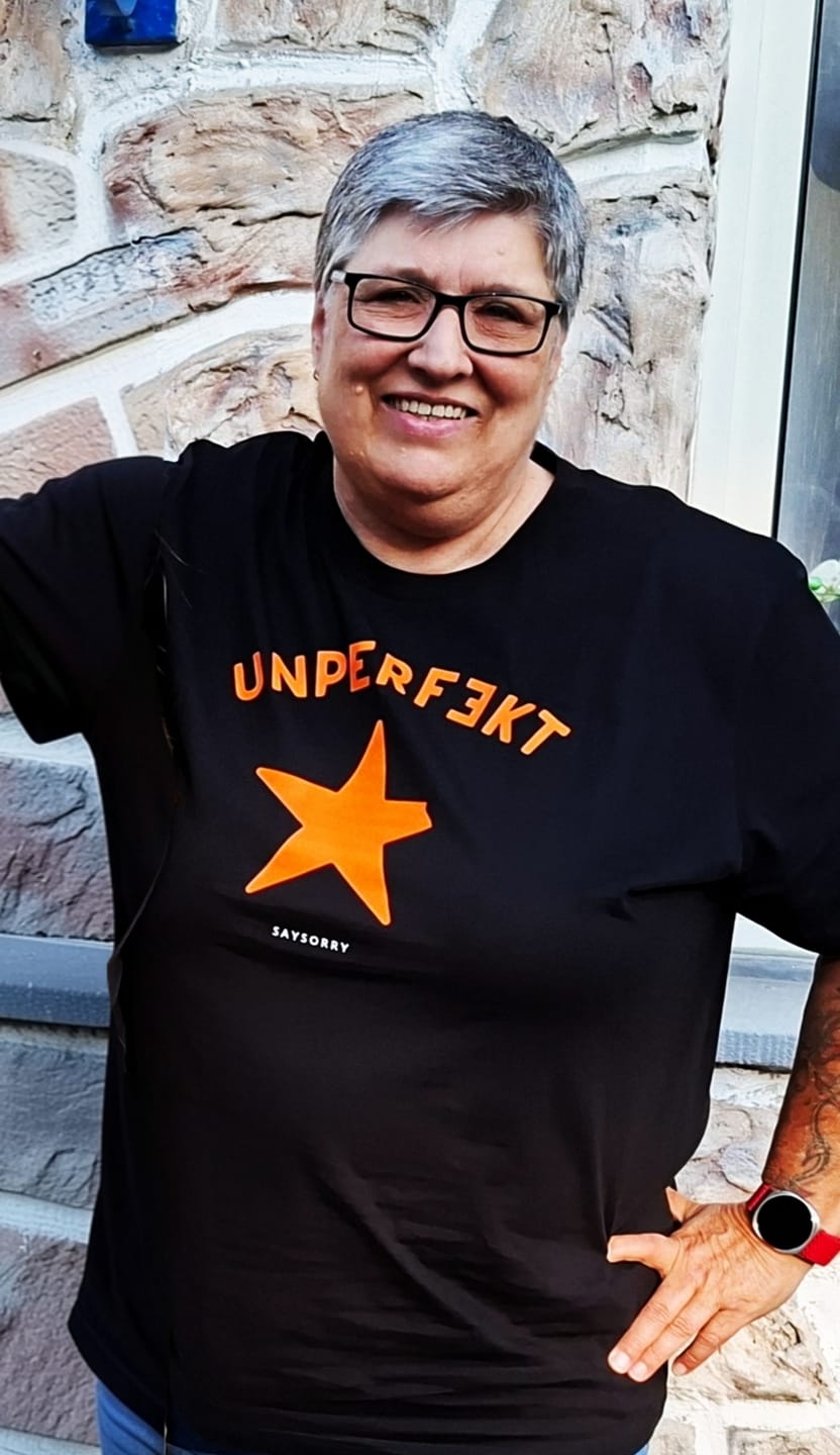 Customer photo review of 100% Organic Herren Shirt »Unperfekt Orange« vorne bedruckt