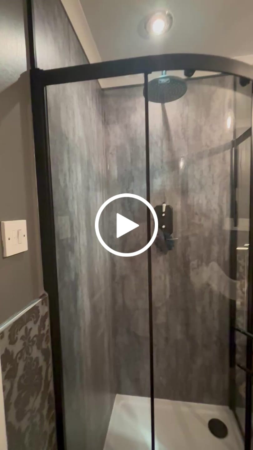 Customer video review of 10mm Polished Concrete Matt Shower Panel 1M x 2.4M