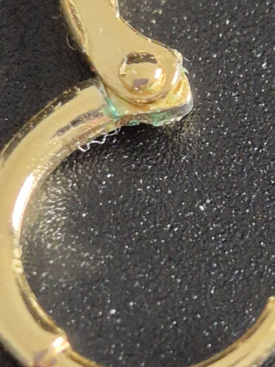 Customer photo review of Pave Flow Safety Ring 14K Vergoldung