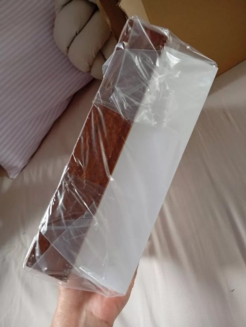 Customer photo review of Luminária de Teto Plafon Decorativo de Madeira 20cm