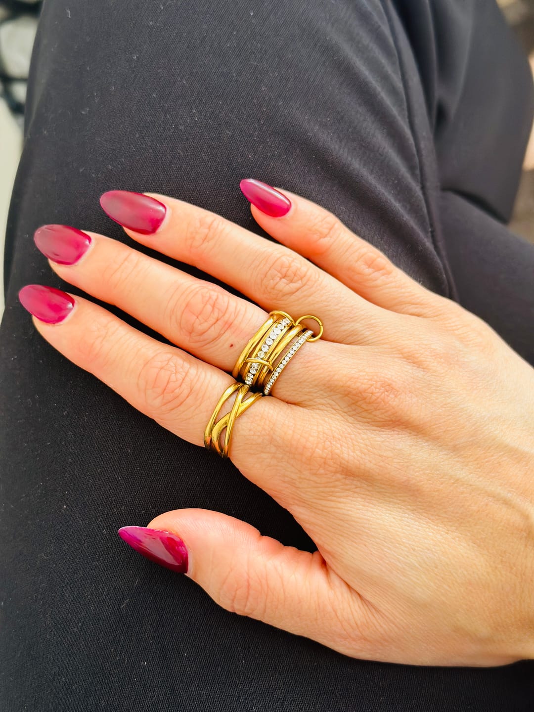 Customer photo review of Entwined Maisie Gold Ring