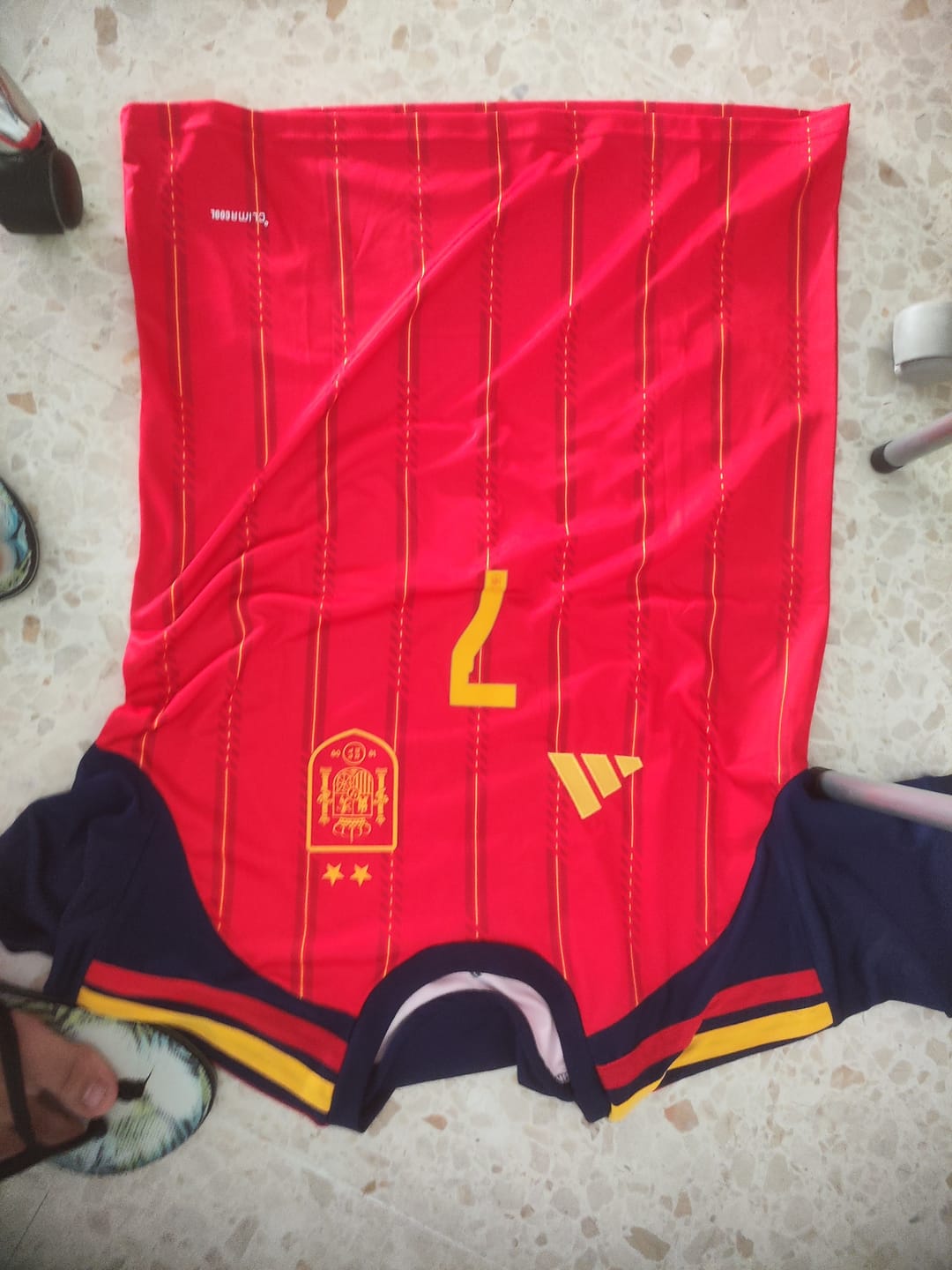 Customer photo review of Camiseta Local España 2026