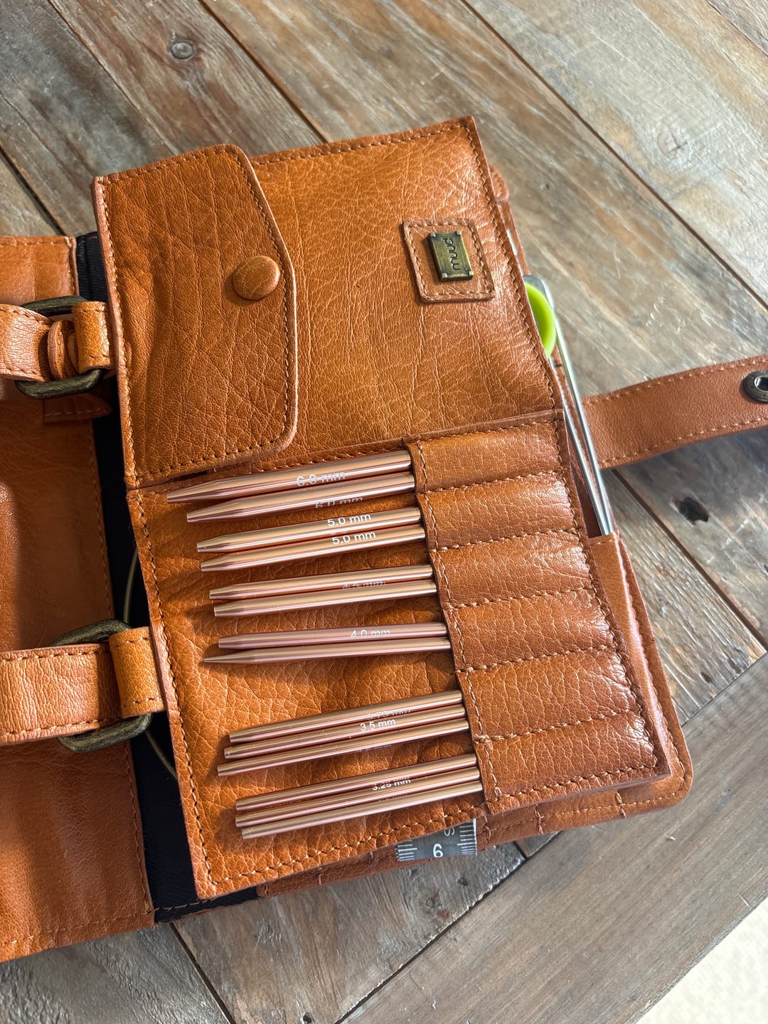 Customer photo review of MUUD Carita Binder - B page